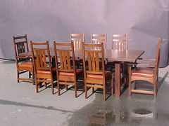Shown with #522 inlaid dining chairs.